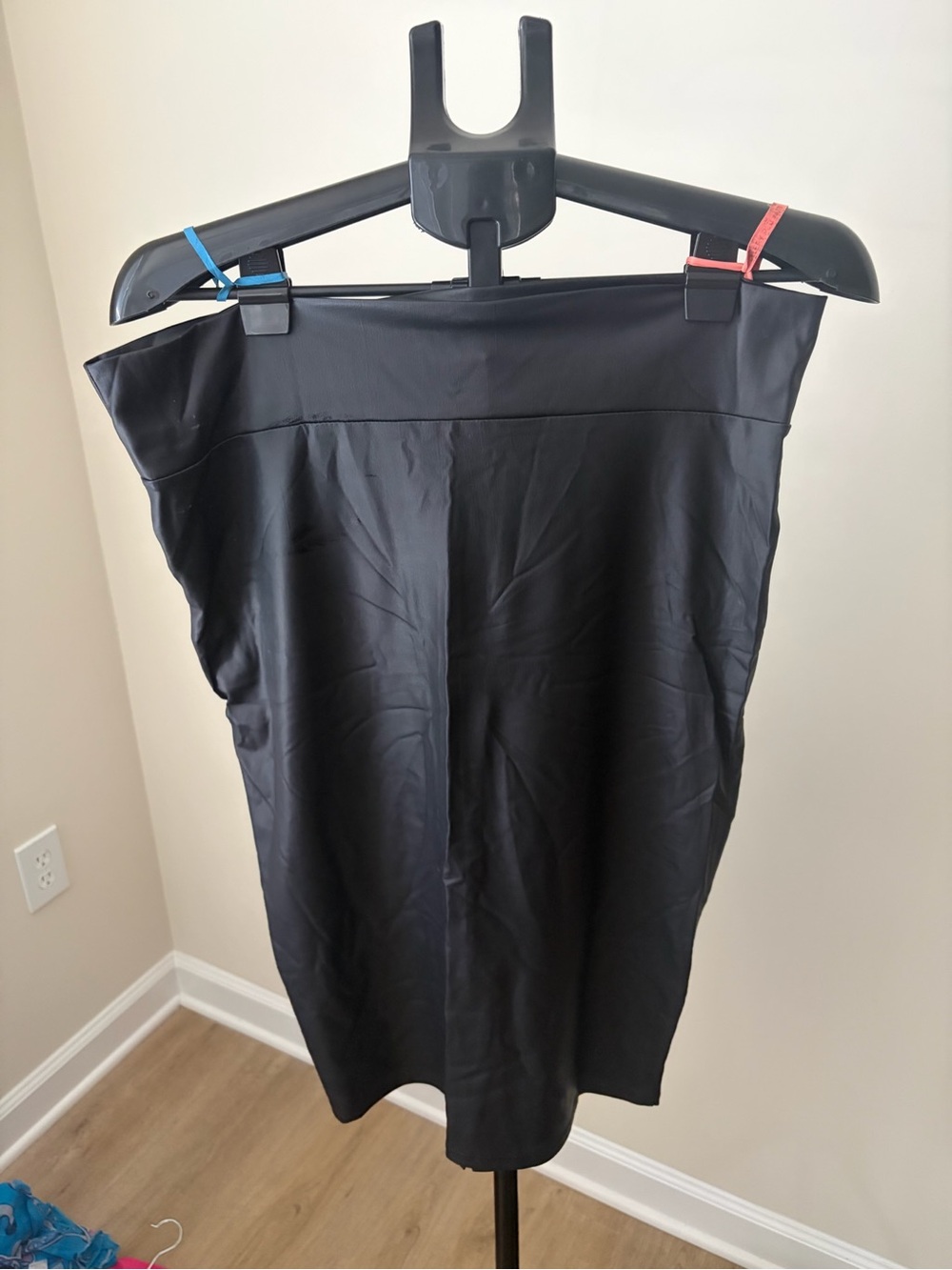 Simlu Black Faux Leather Pencil Skirt, Plus Size 2X